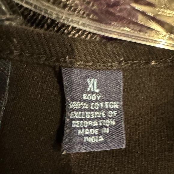 Westbound V-Neck Top XL - Picture 5 of 5